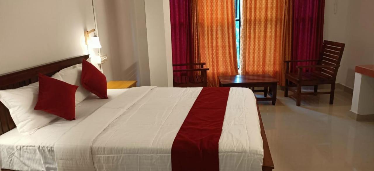 Happy Homes , Thekkady Vandiperiyar Ngoại thất bức ảnh